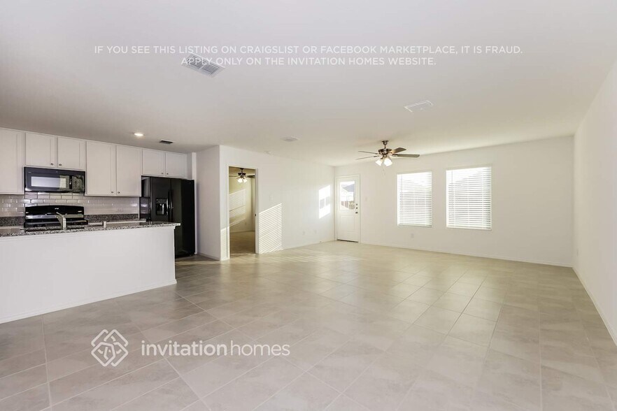 Building Photo - 2309 Ava Dr