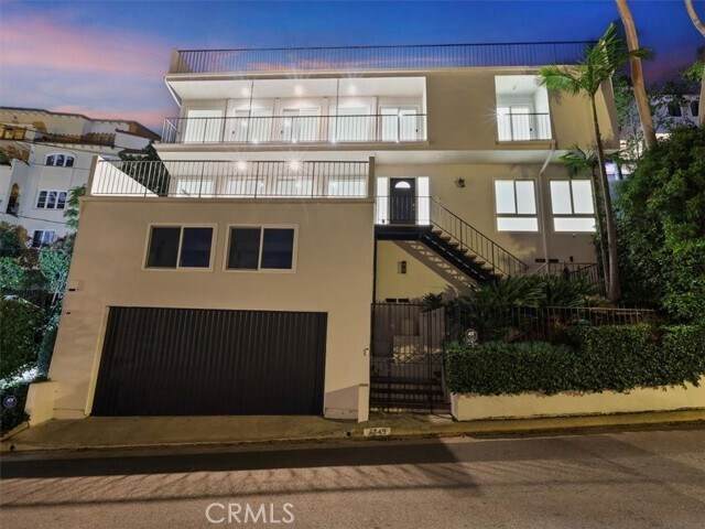 Building Photo - 4749 Bonvue Ave