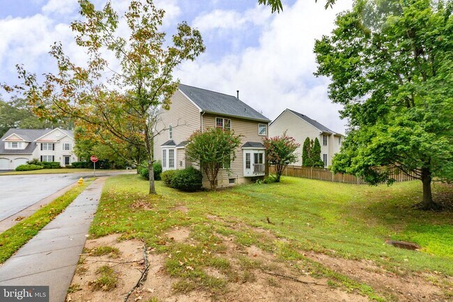 Building Photo - 17575 Deweys Run Ln