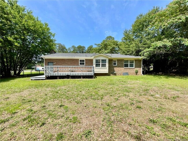 Building Photo - 6413 Rutherglen Dr
