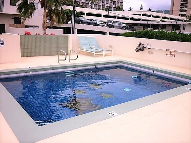 Building Photo - Kaimana Lanais Condo