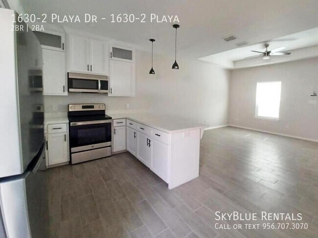 Building Photo - 1630-2 Playa Dr-1630-2 Playa