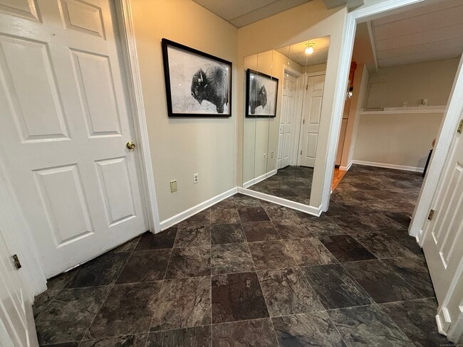 Building Photo - 36 Rock Brook Rd