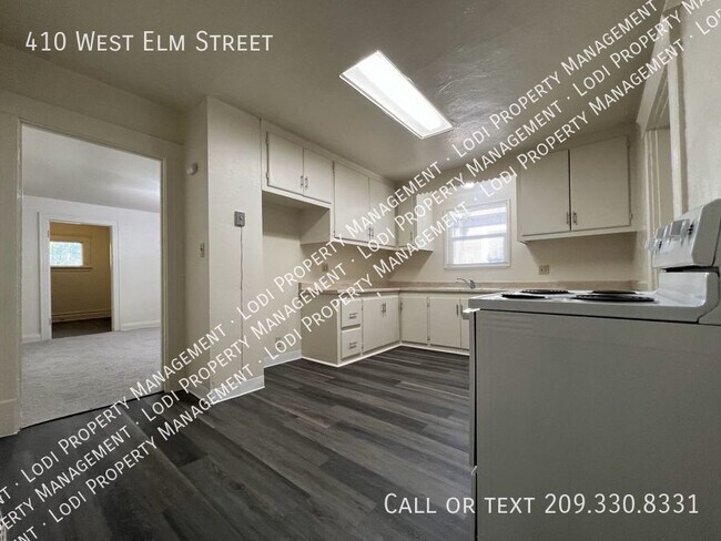 Building Photo - 410 W Elm St