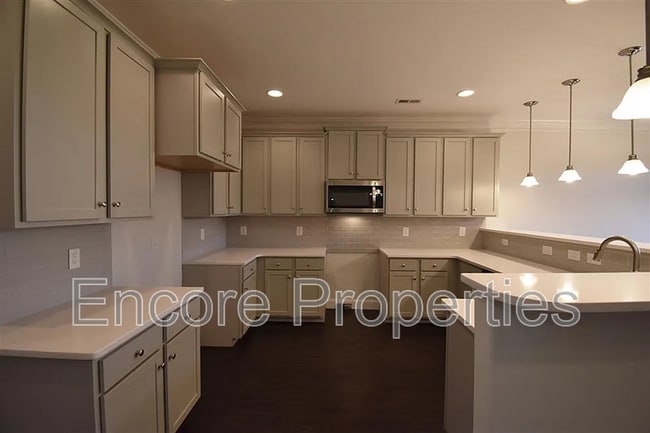 Building Photo - 103 St Christopher Dr