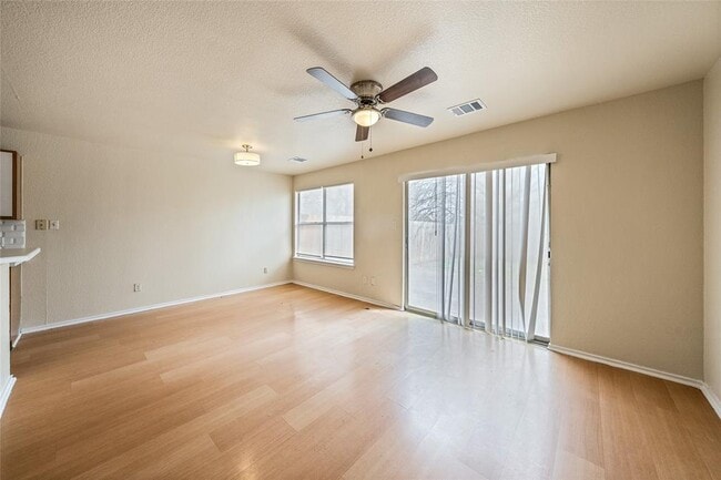 Building Photo - 9607 Nightjar Dr