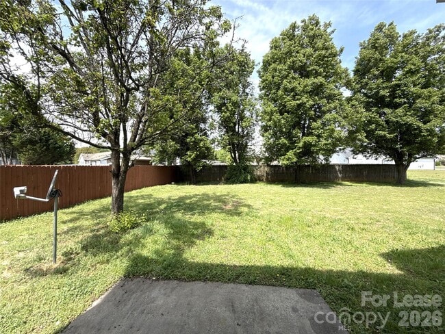 Building Photo - 4608 Falcon Chase Dr SW