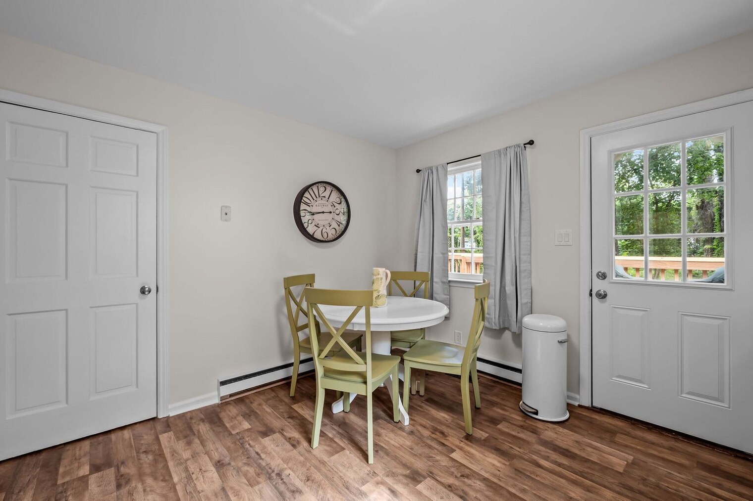 Building Photo - 1208 W Murray Ave