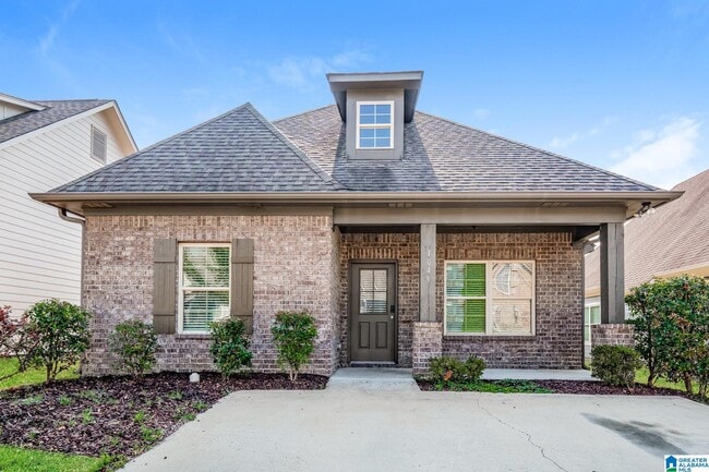 Primary Photo - 1041 Crawford Ct