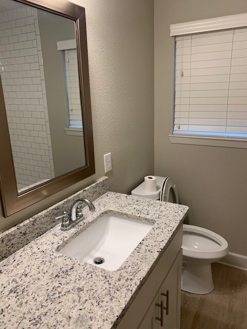 Building Photo - 2405 N Ricketts St