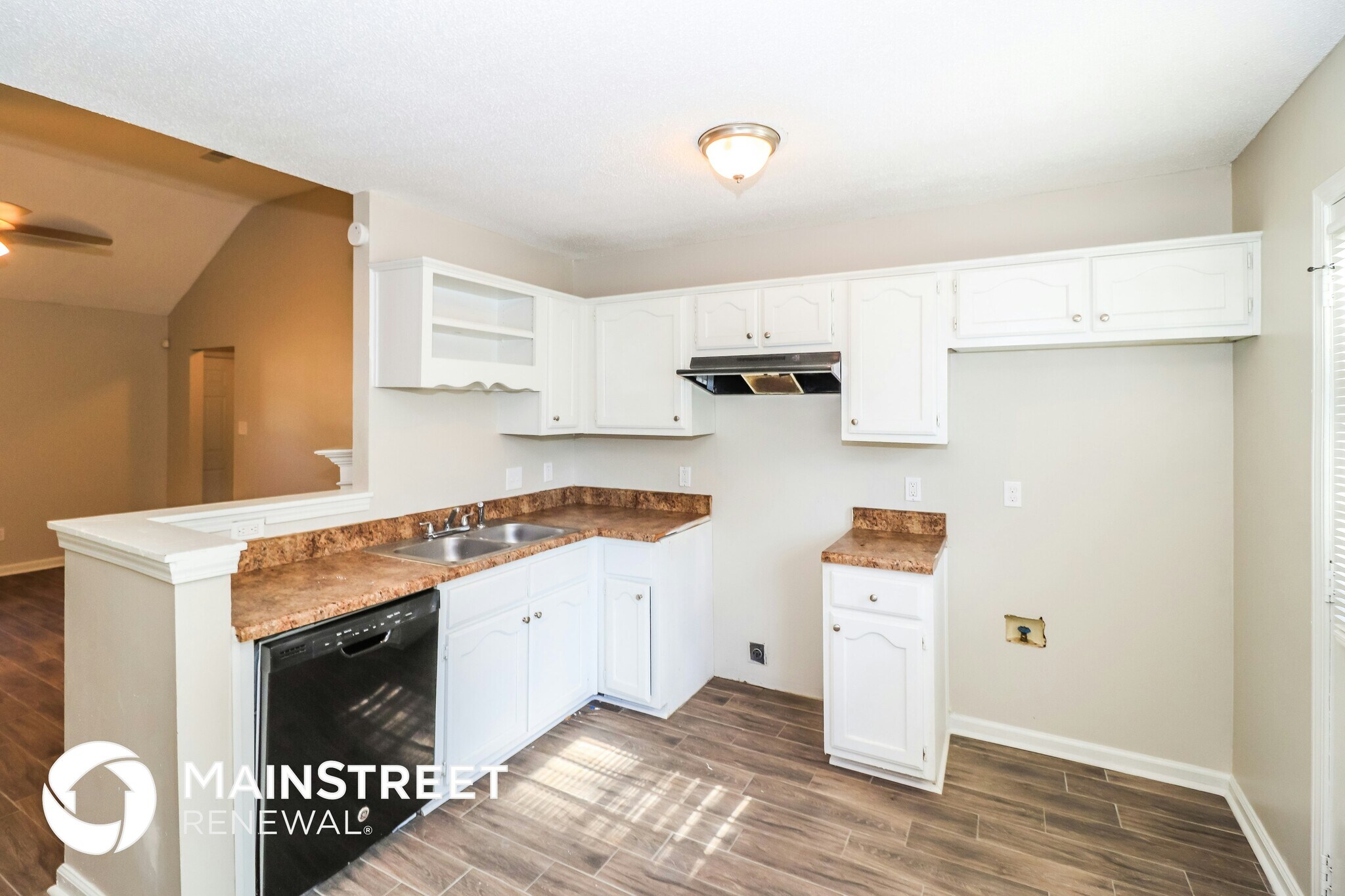 Building Photo - 4441 Longtree Cove