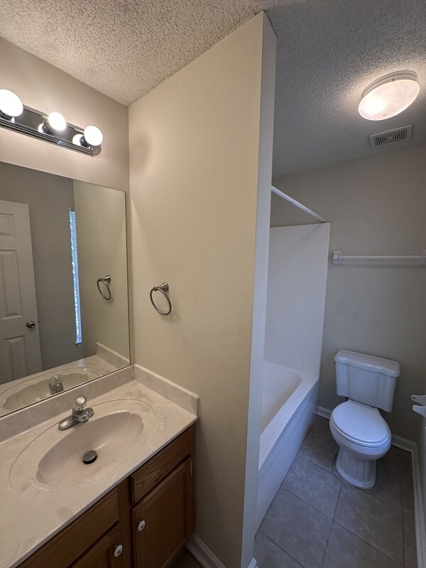 Building Photo - 7733 Lipscomb Dr