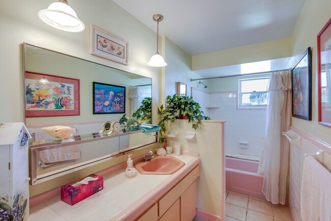 Building Photo - 34 Morning Star Ave