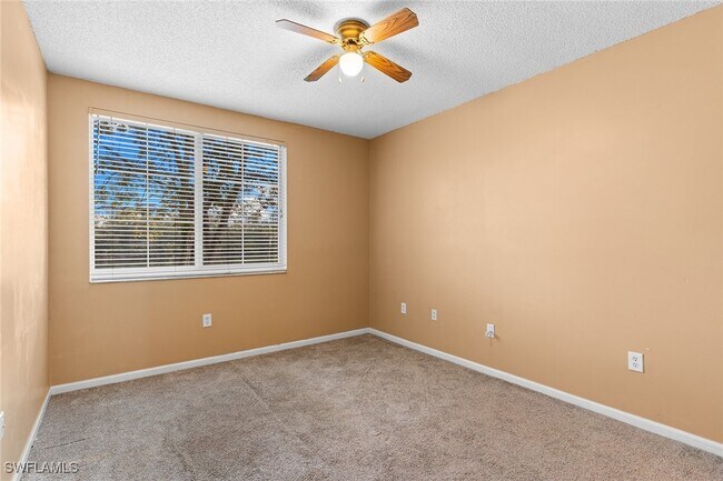 Building Photo - 1130 Reserve Way