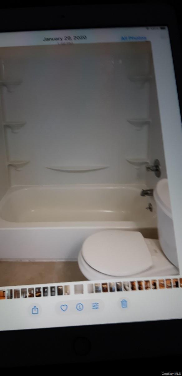 Building Photo - 28 Ledgewood Cir