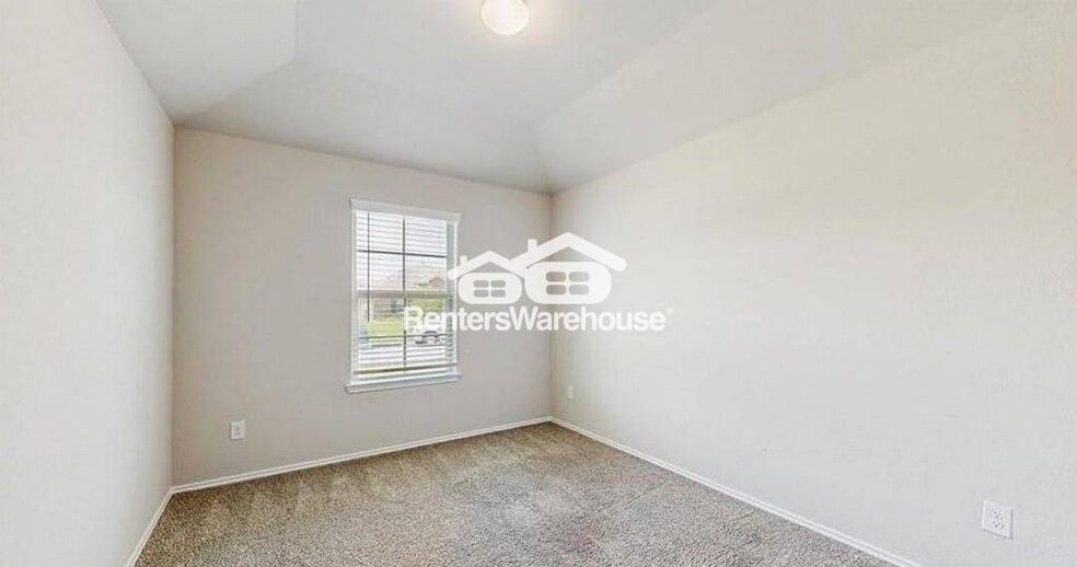 Building Photo - 18277 Eaton Mill Dr
