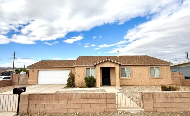 Building Photo - Charming 3-Bedroom Home Near Rotary Park for Rent!