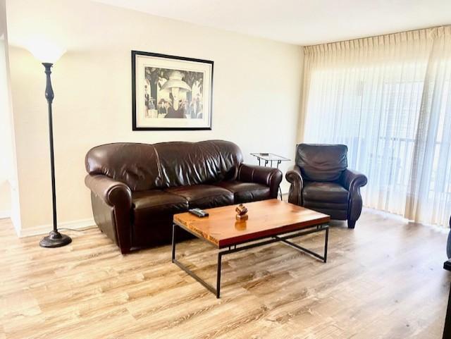 Building Photo - 4417 Spanker Ct