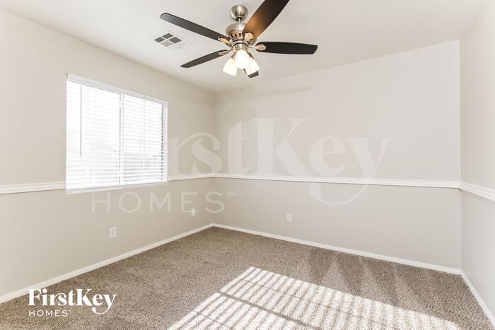 Building Photo - 11728 San Rossore Ct