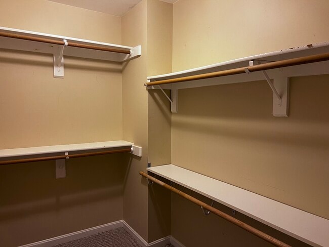 Building Photo - 2222 Journet Dr