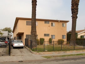 Building Photo - 533-535 W 75th St