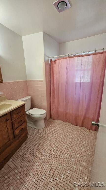 Building Photo - 9306 N Santos Dr