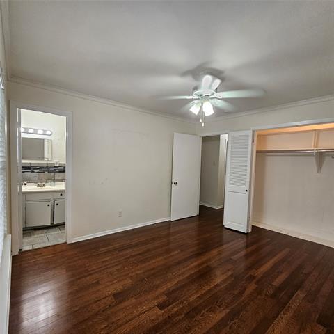 Building Photo - 9600 ROYAL Ln