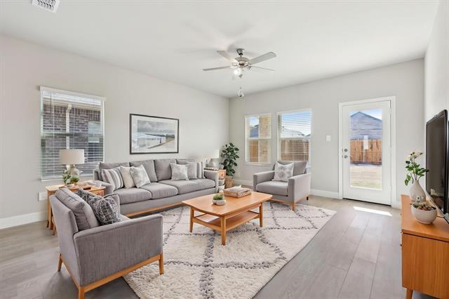 Building Photo - 1210 Booker Dr