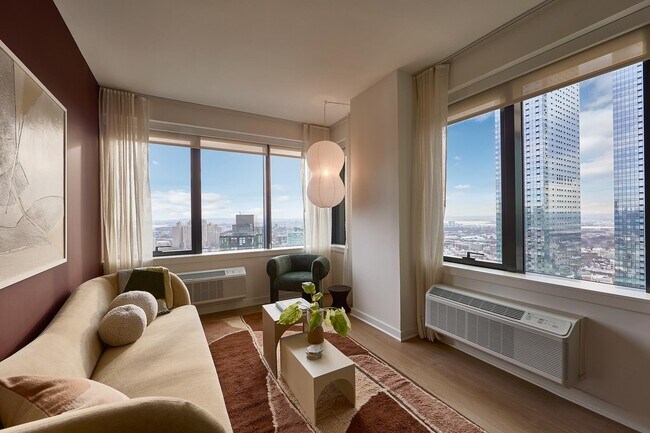 Building Photo - 505 Summit Ave