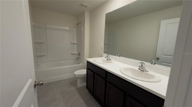 Building Photo - 8632 SW 45th Ct