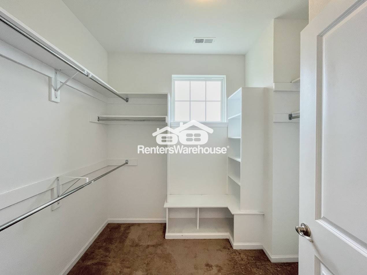 Building Photo - 1713 Dresdon Ln