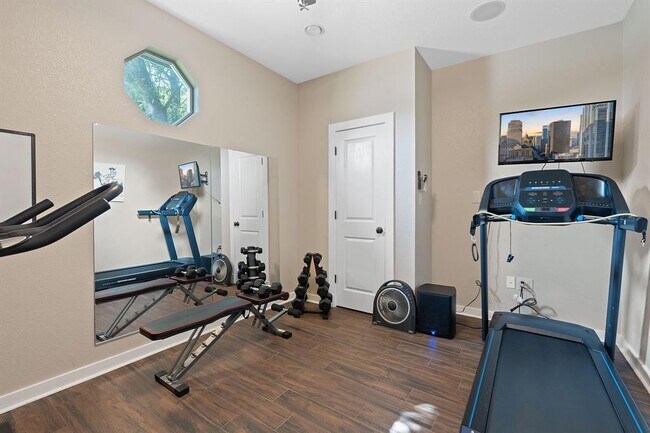 Building Photo - 7604 Vail Valley Dr