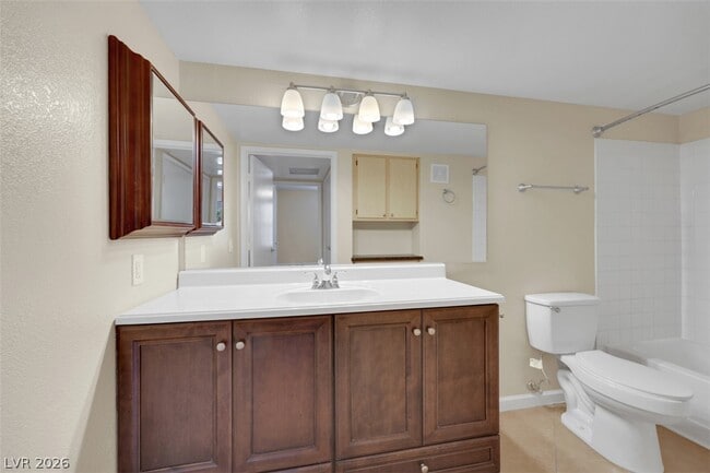 Building Photo - 555 E Silverado Ranch Blvd