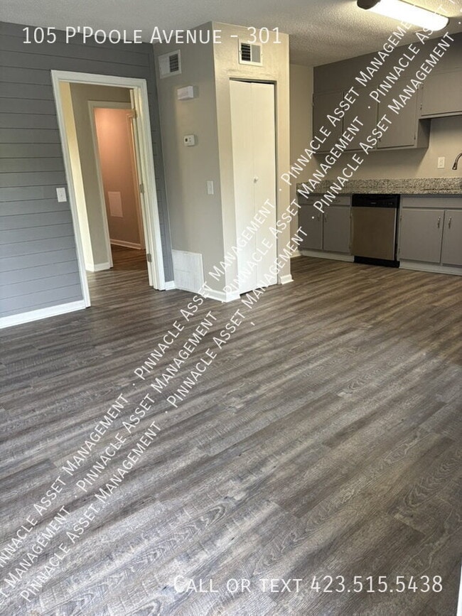 Building Photo - 105 P'Poole Ave