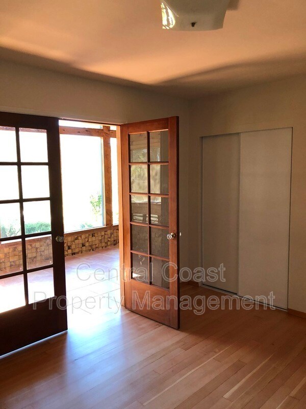 Building Photo - 17959 Berta Canyon Rd