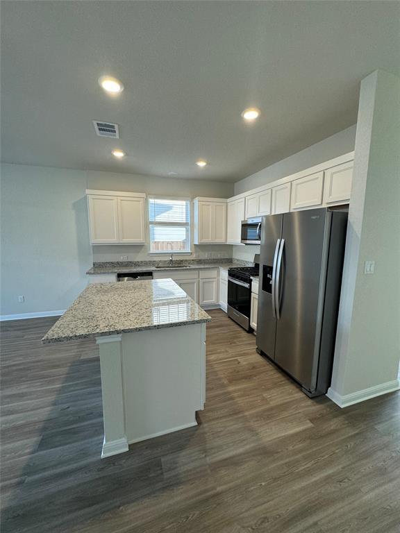 Building Photo - 2433 Lucy Axel Ln