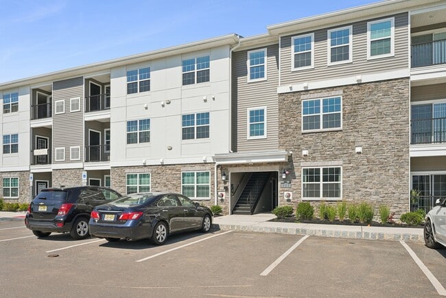 Building Photo - 5104 Mary Ashby Wy