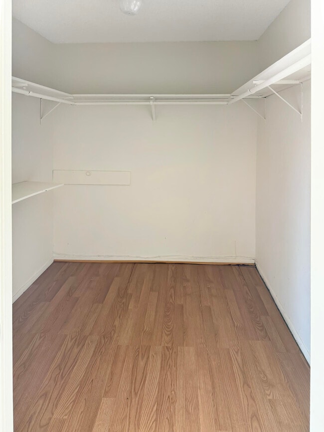 Building Photo - 43320 Texas Ave