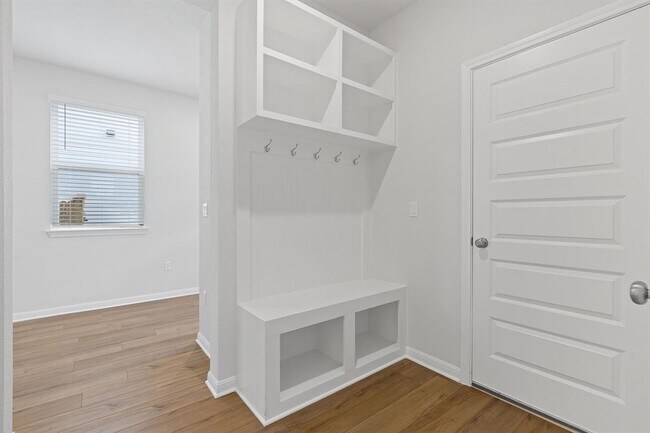 Building Photo - 7916 Andravida Dr