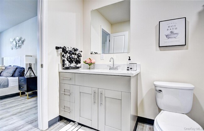 Building Photo - 21 Moka Pl