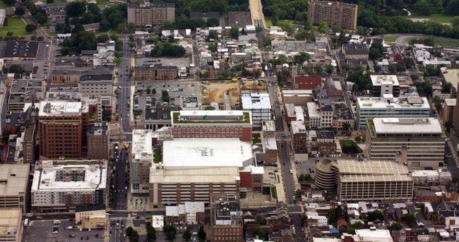 Building Photo - Center Square Lofts East