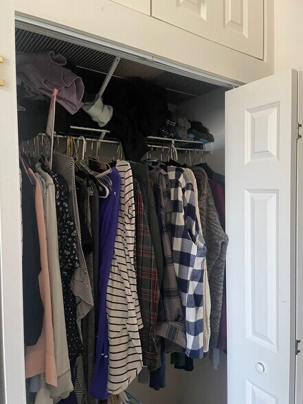 Building Photo - 950 W Monroe St