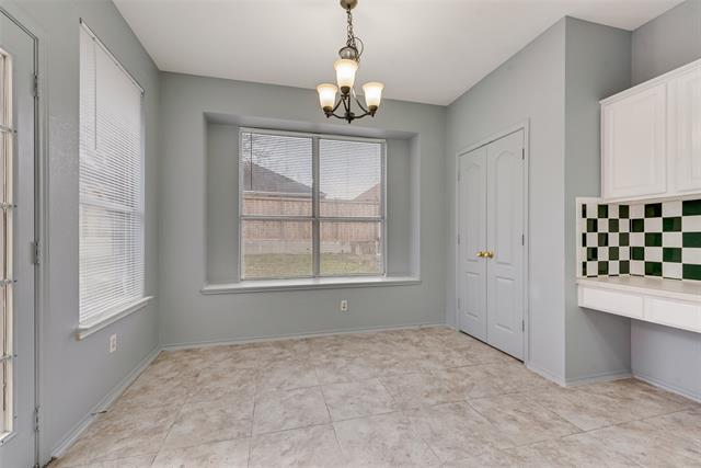 Building Photo - 2830 Rochester Ct