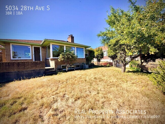 Building Photo - 5034 28th Ave S