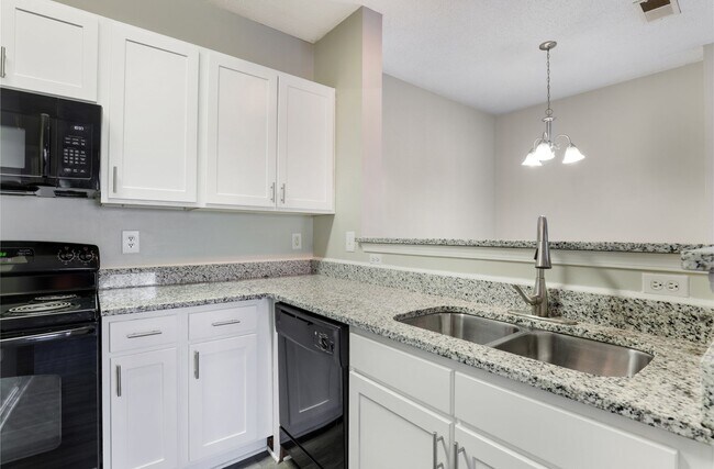 Building Photo - $99 Look and Lease!! Castanza with Deck