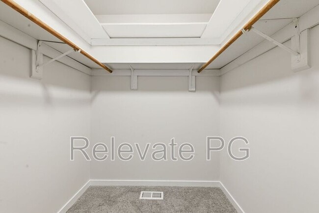 Building Photo - 12916 Copperas Ln