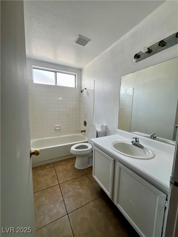 Building Photo - 3710 E Royal Fern Cir