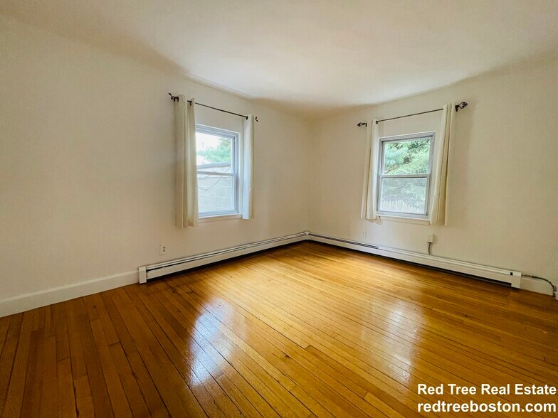 Building Photo - 20 Shanley St