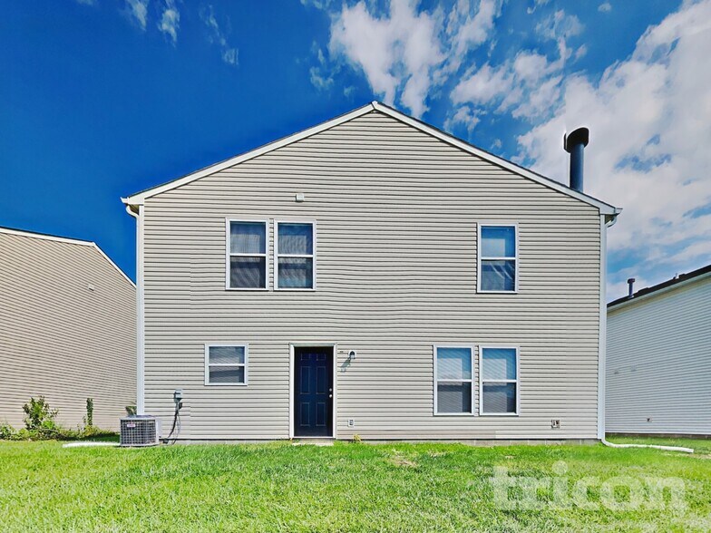 Building Photo - 6714 Waverhill Dr