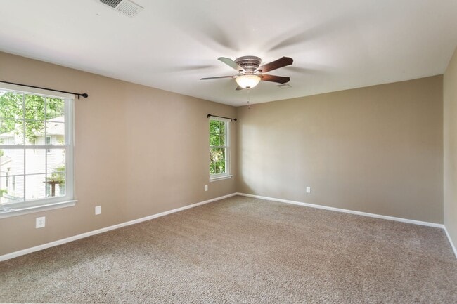 Building Photo - Spacious Kiln Creek Home with Smart Tech, ...